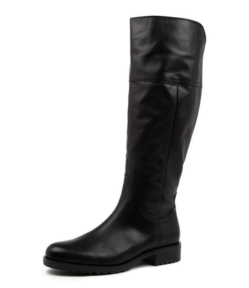 Gábor Inky Schwarz Bőr