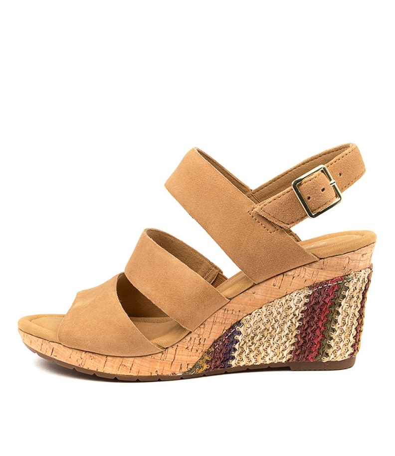 Mákos Nyeregbőr Gabor