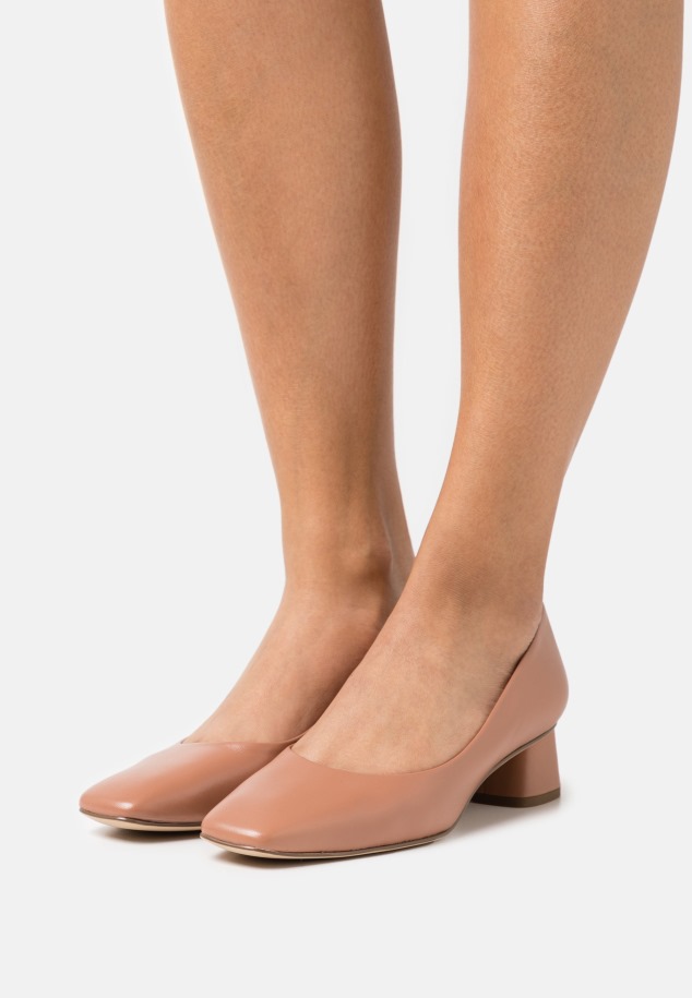 Karamel Gabor Klasszikus Sarkú Cipő