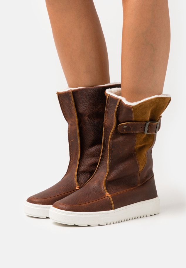 Fekete Gabor Fűzős Bokacsizma