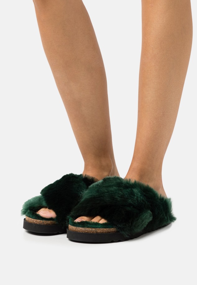 Bézs Színű Gabor Papucs