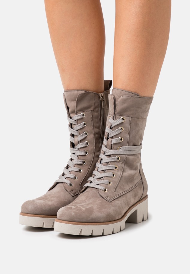 Gábor Fűzős Bokacsizma Bézs