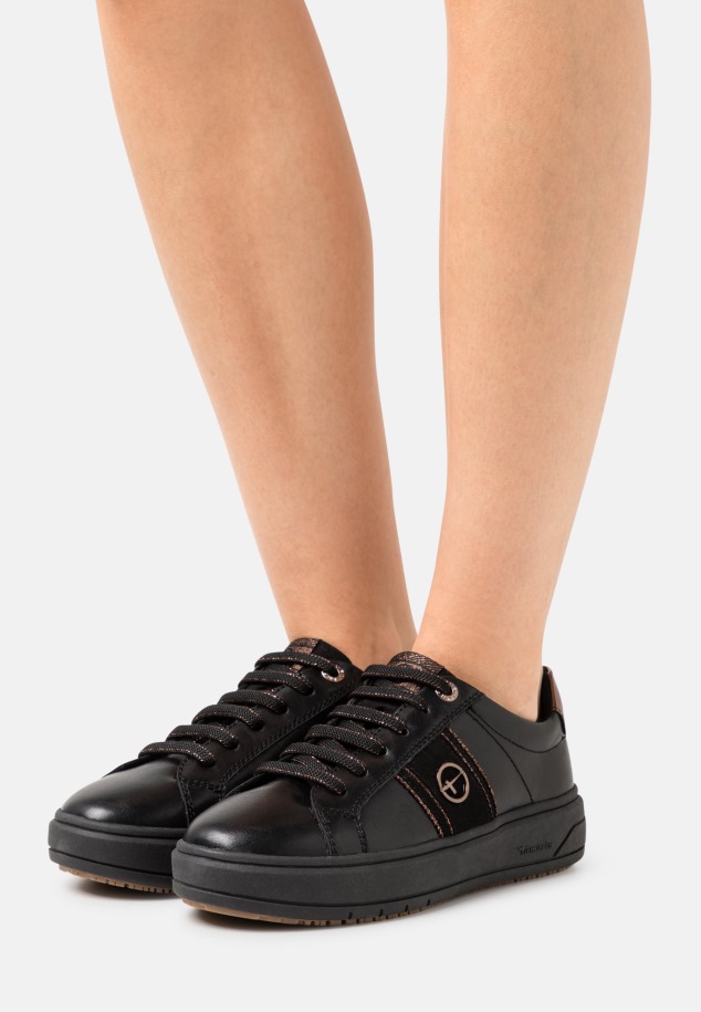 Gábor Fekete Edzőcipő