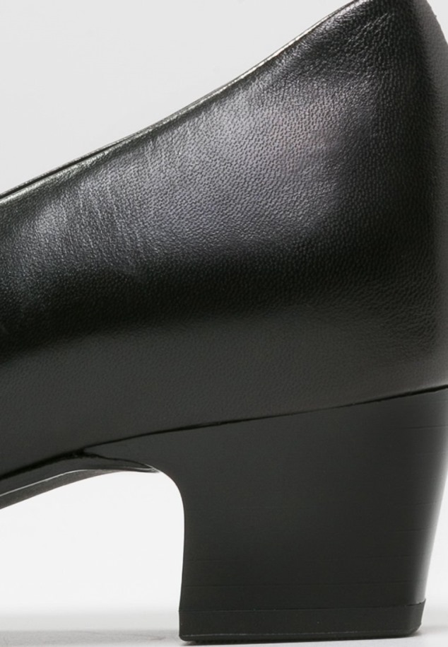 Fekete Női Gabor Klasszikus Sarkú Cipő