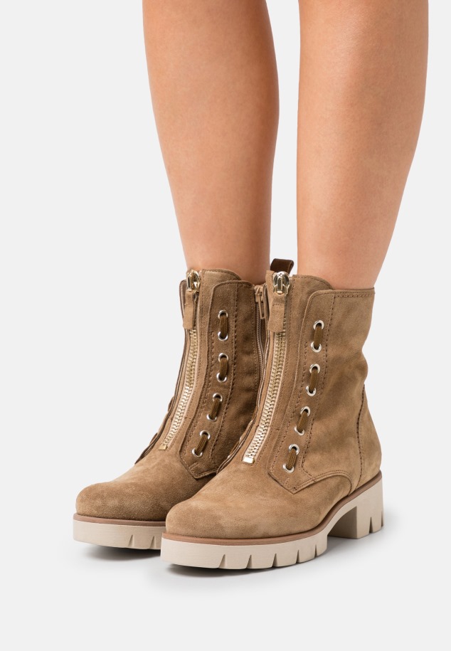 Dust Gabor Fűzős Bokacsizma