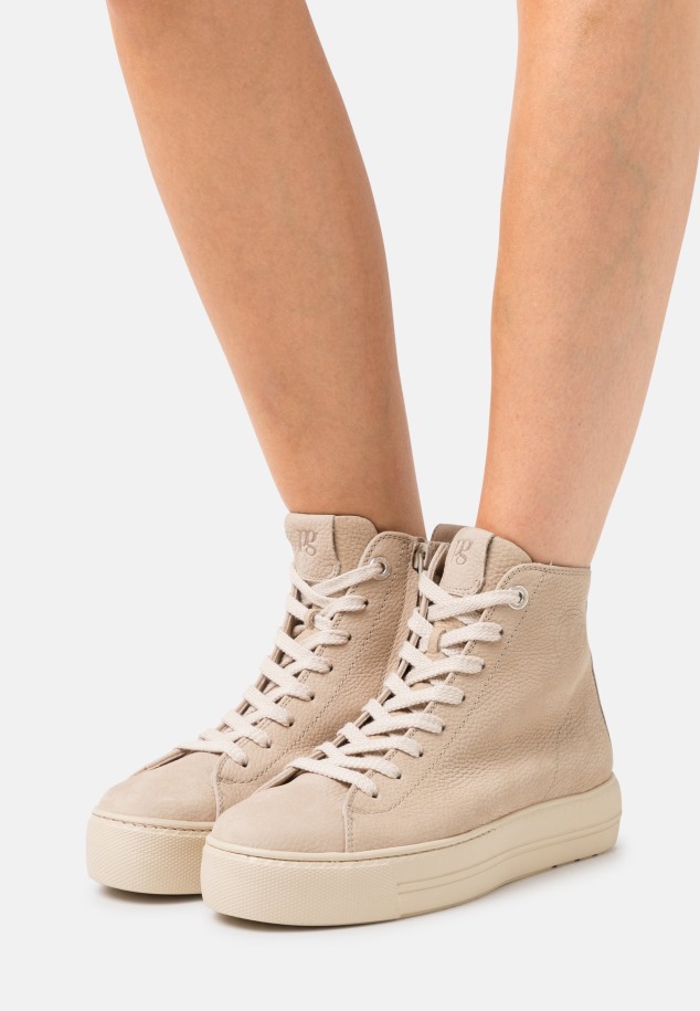 Fehér Gabor Magasszárú Edzőcipő