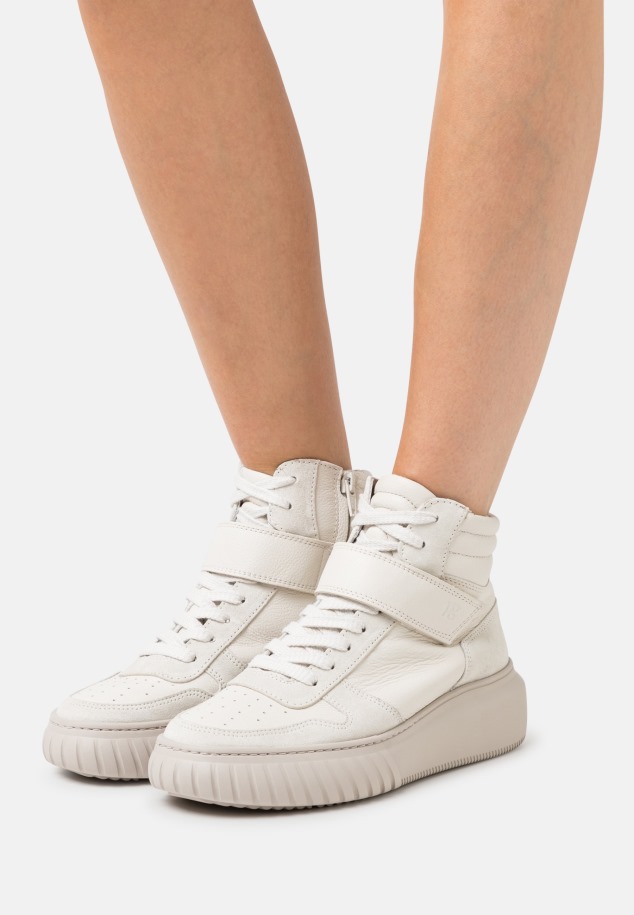 Fehér Gabor Magasszárú Edzőcipő