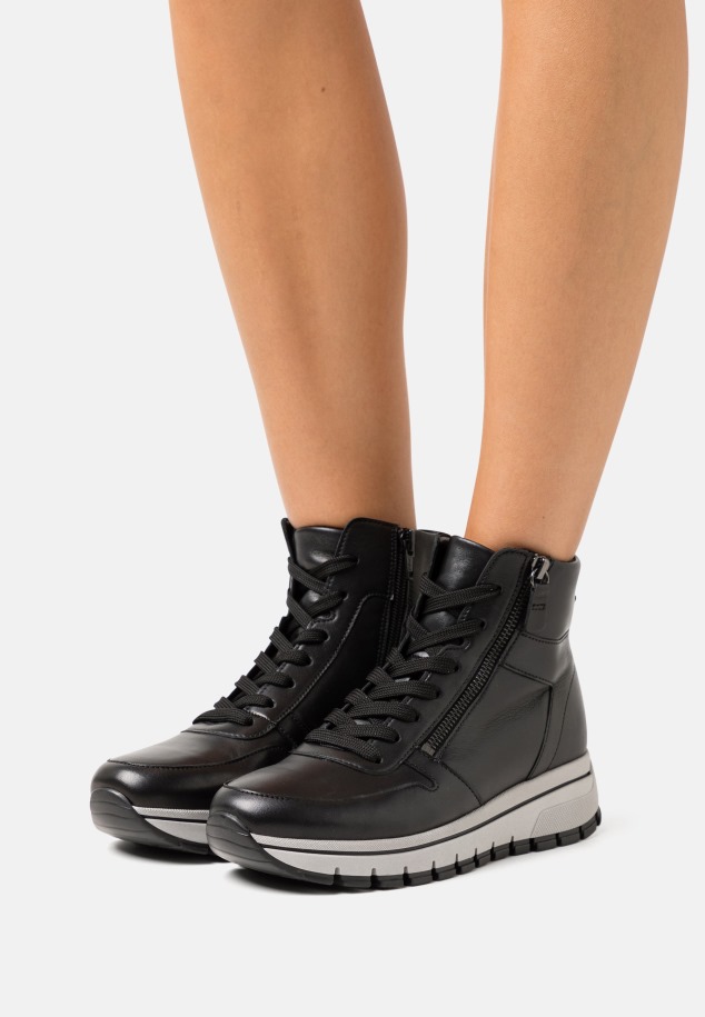 Fekete Gabor Magasszárú Tornacipő Női