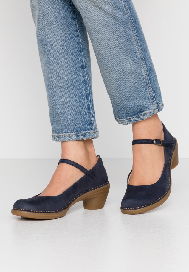 Gábor Pumpálja A Cipőt